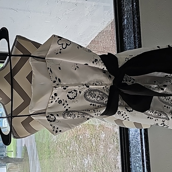 Morgan & Co formal/prom dress size 5/6 - Picture 4 of 7